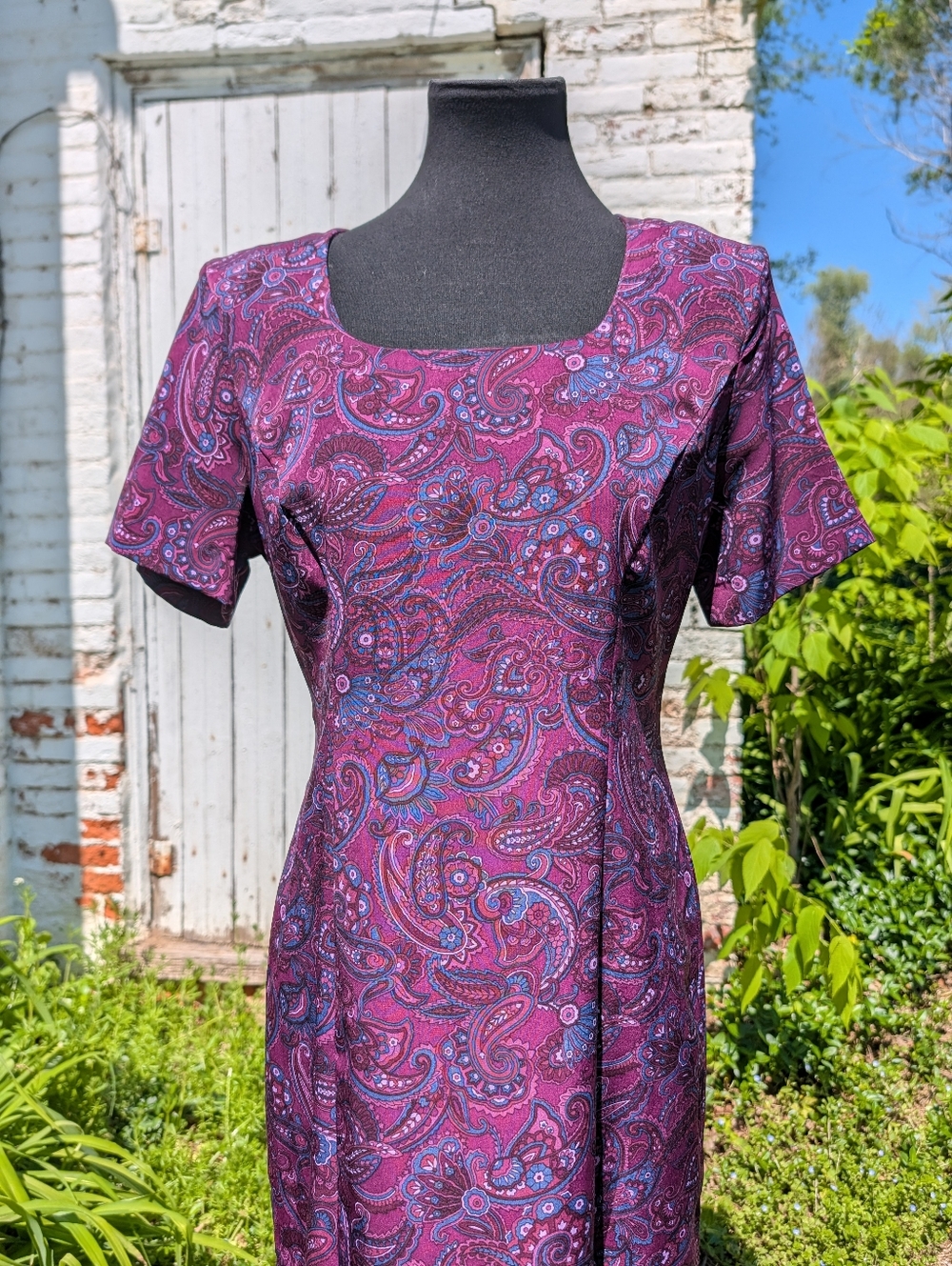 Purple Paisley Maxi Dress - Picture 2 of 4